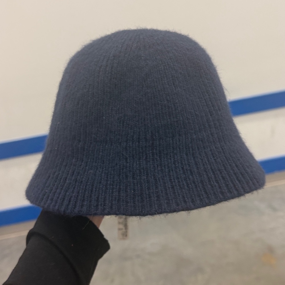MADEWELL ladies Navy, cap new tag NWT medium/large - Picture 7 of 12